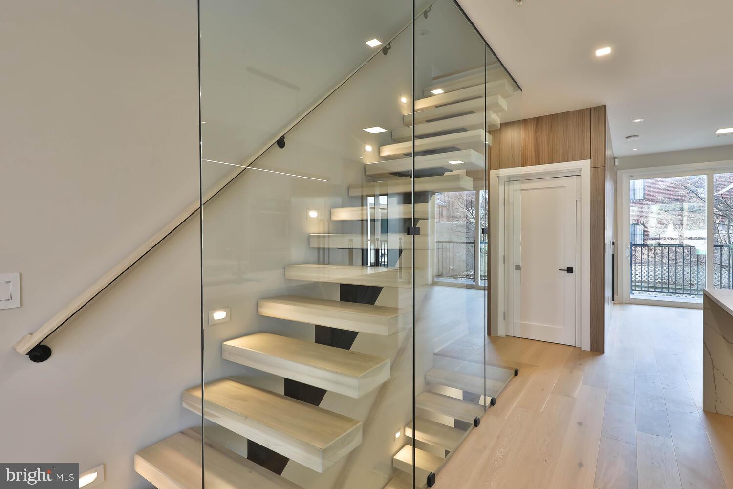 505 6th Street