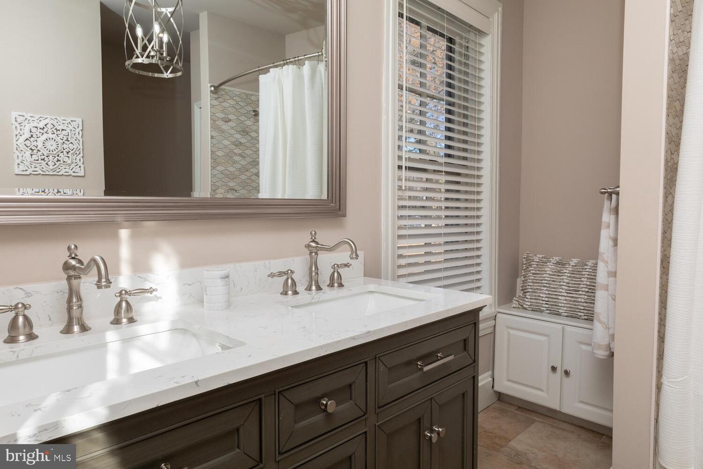 25 W Manheim St