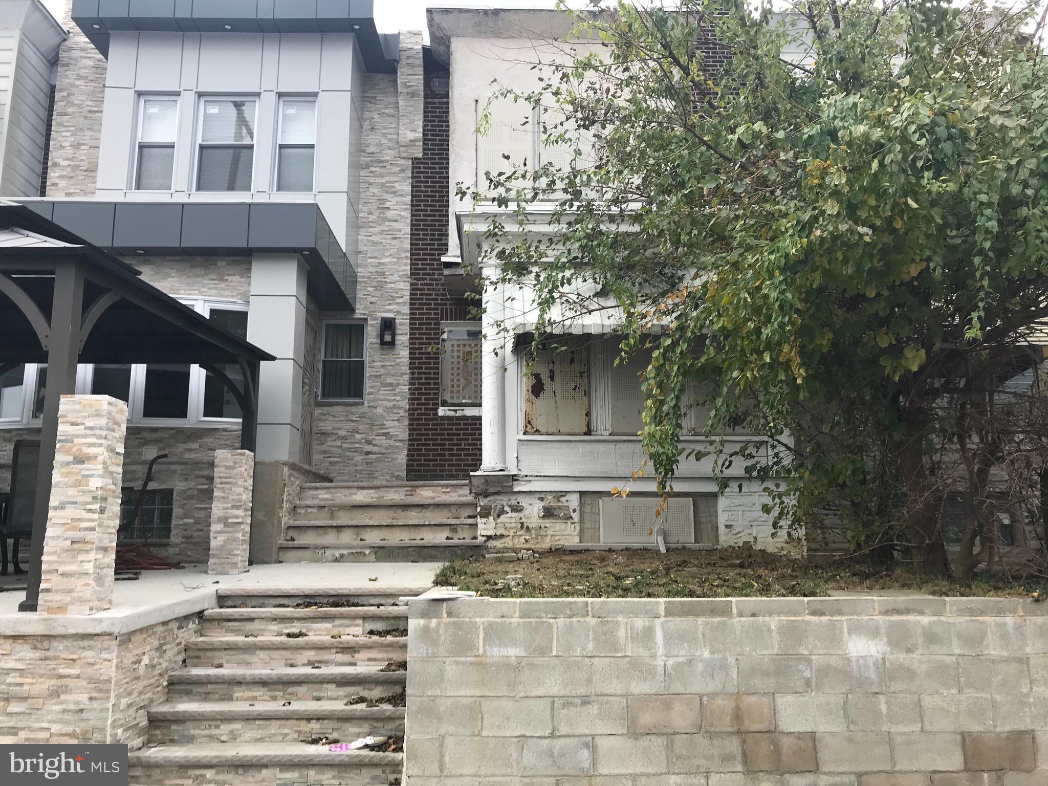 252 E Albanus St