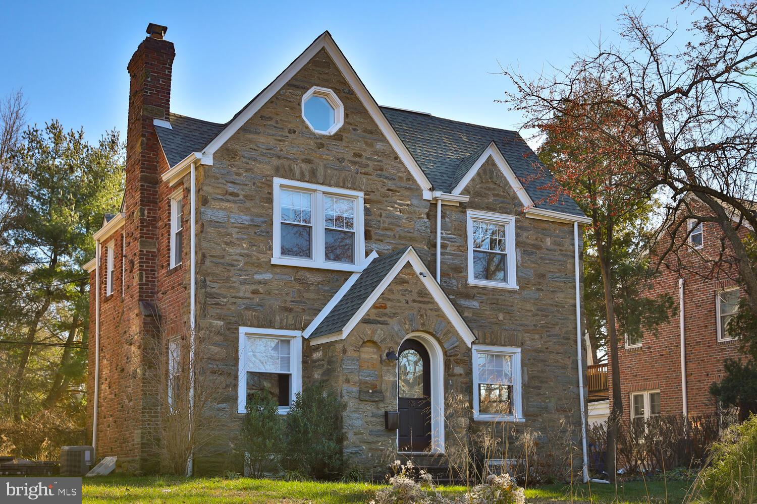 426 E Mount Pleasant Ave