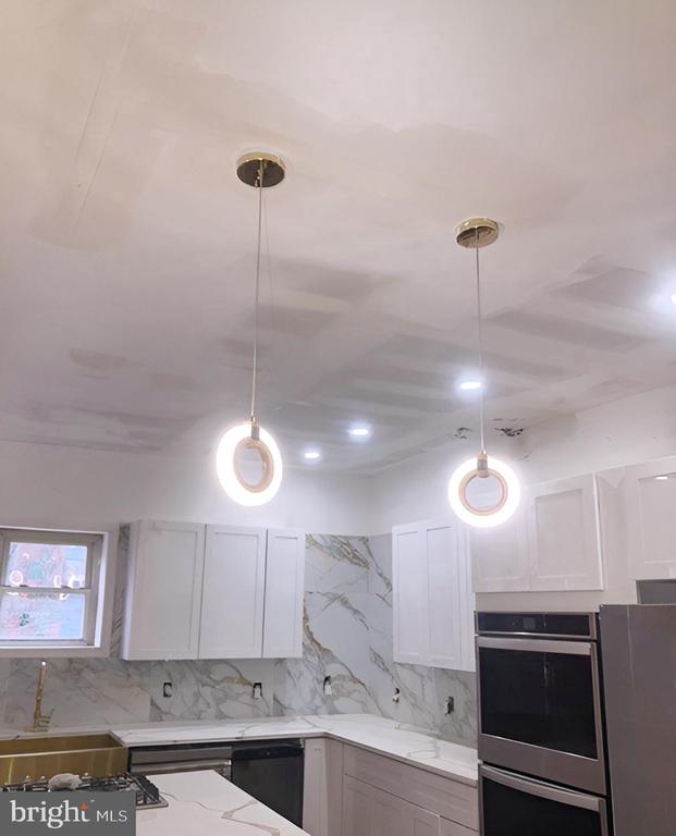 29 N 54th St