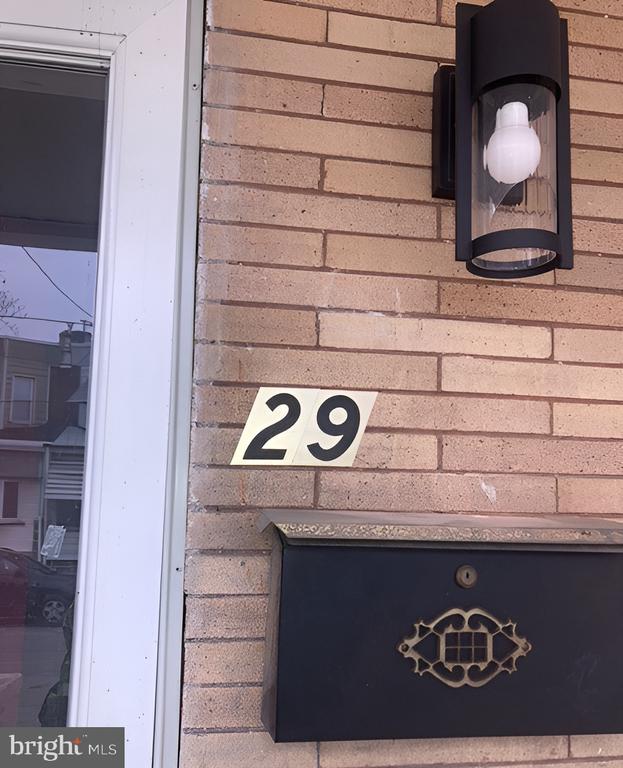 29 N 54th St