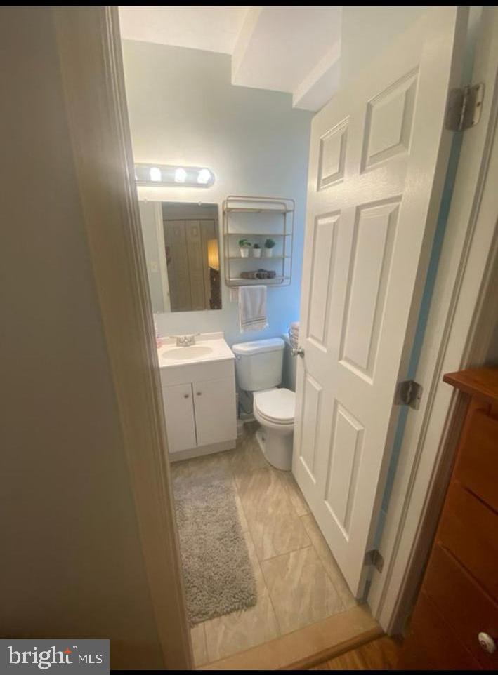 240 W Rittenhouse St #1