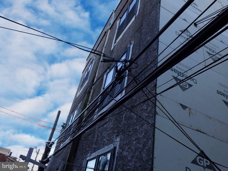 1753-55 S Ringgold St