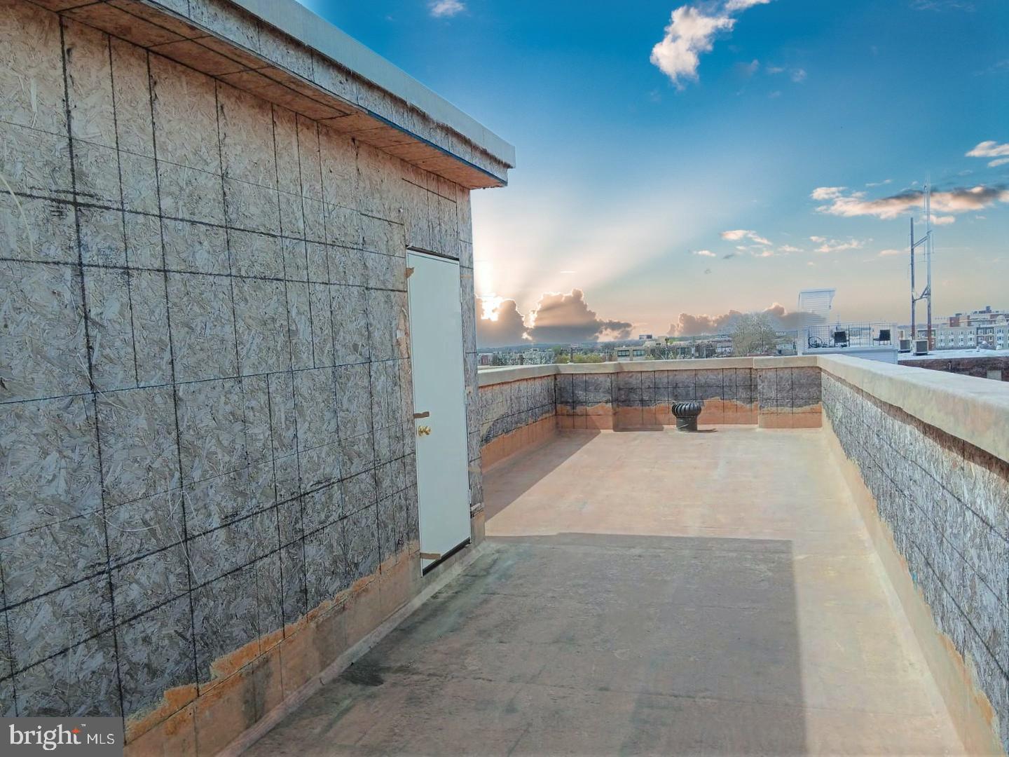 1753-55 S Ringgold St