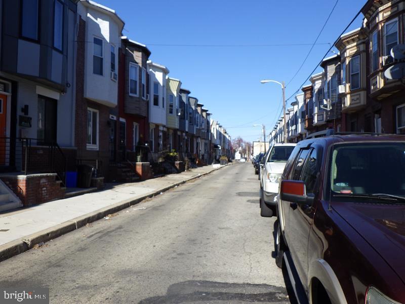 1753-55 S Ringgold St