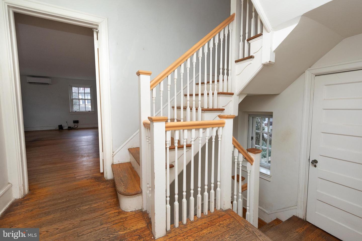 221 Pelham Rd