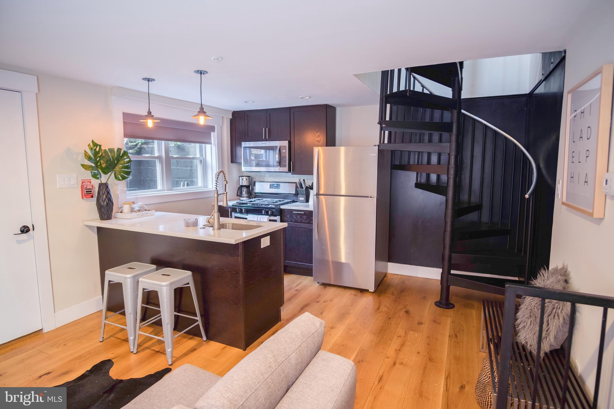 238 S 20TH STREET 1R
