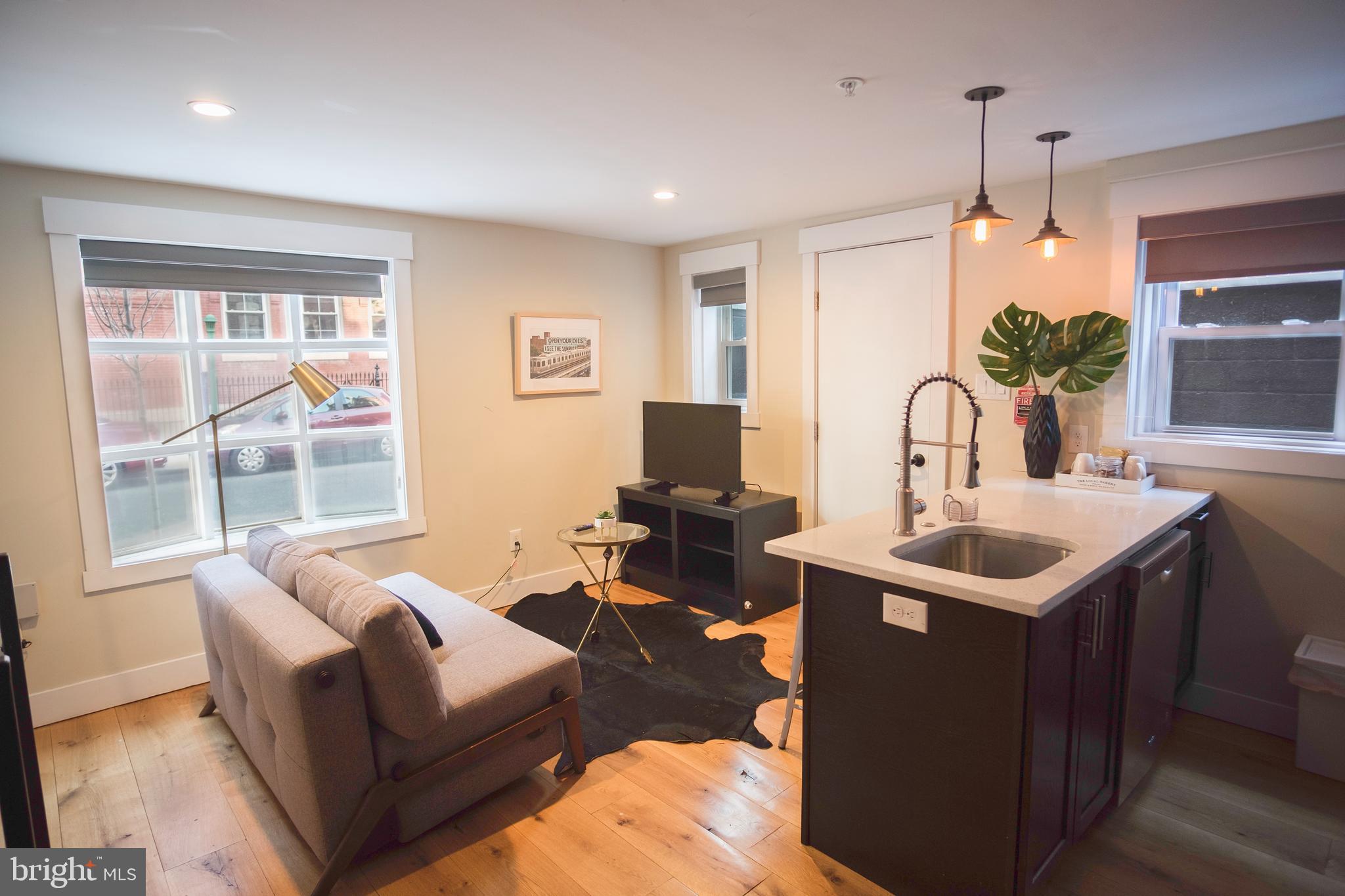 238 S 20TH STREET 1R