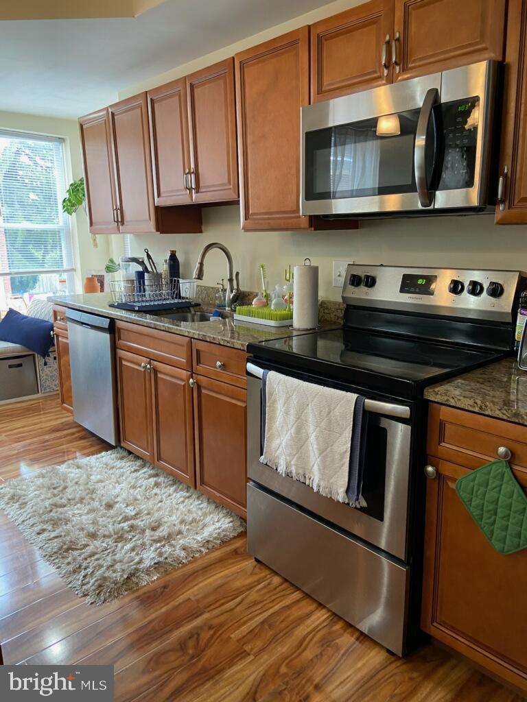 240 W Rittenhouse St #2