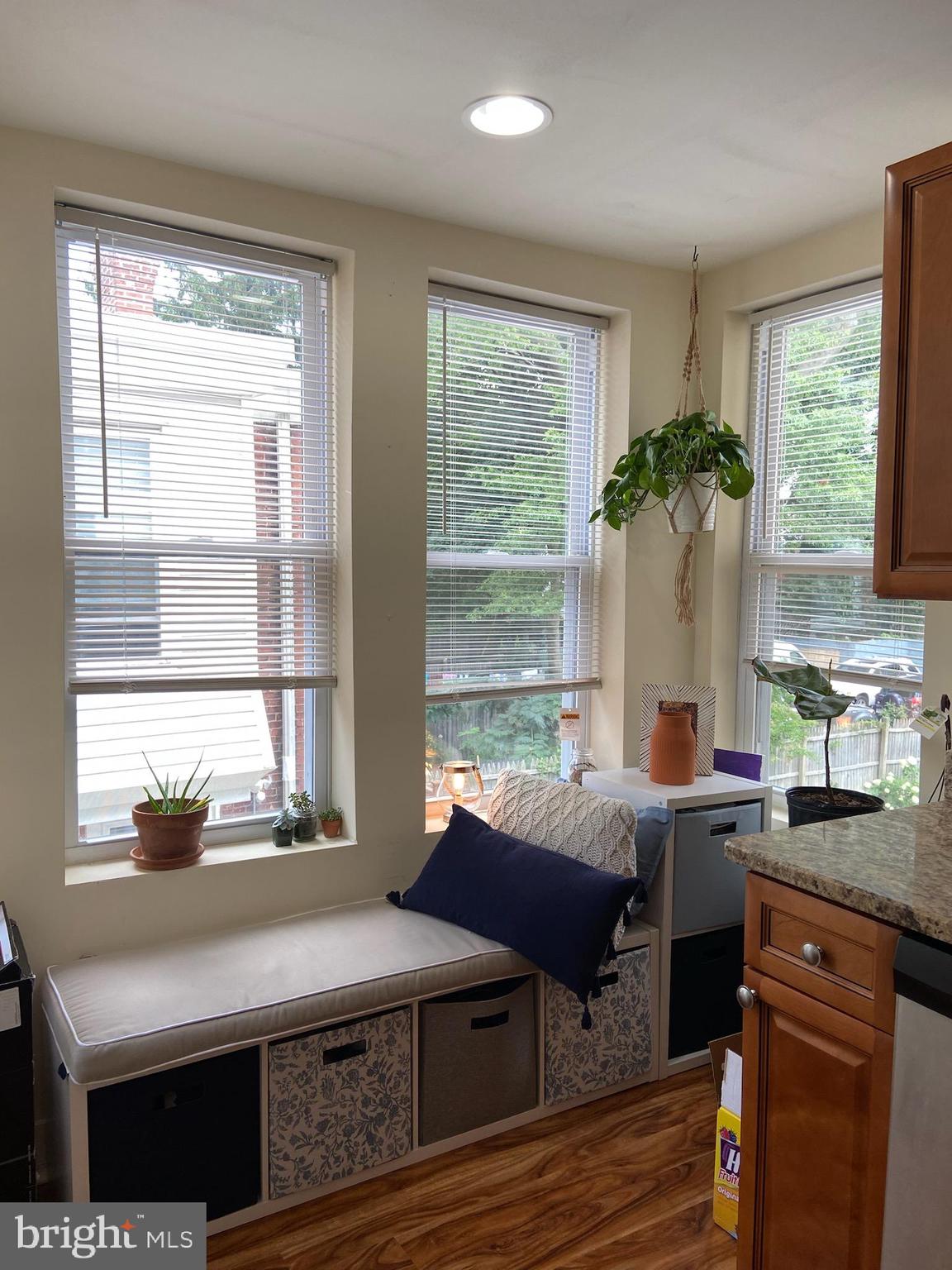 240 W Rittenhouse St #2