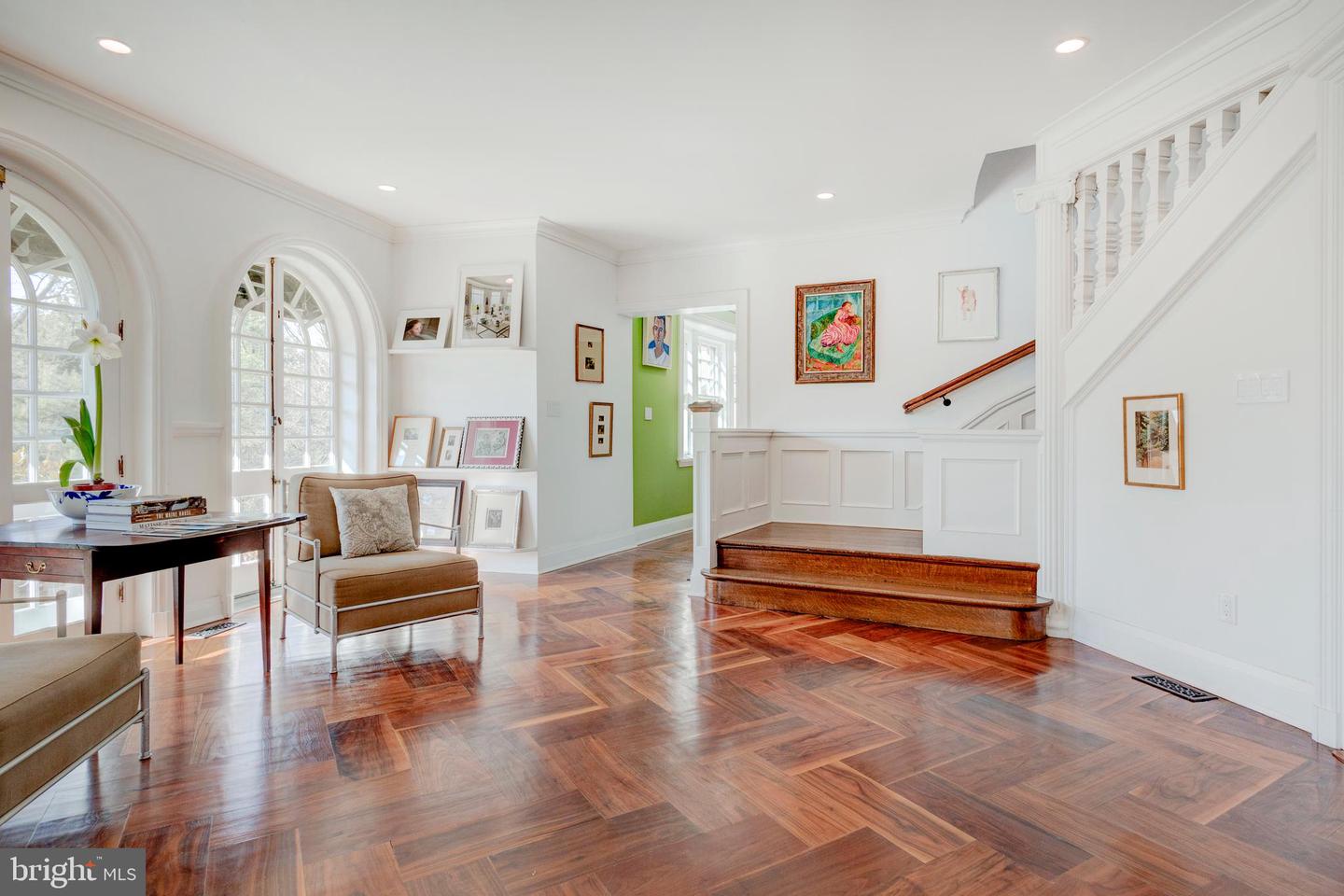 7716 Navajo St