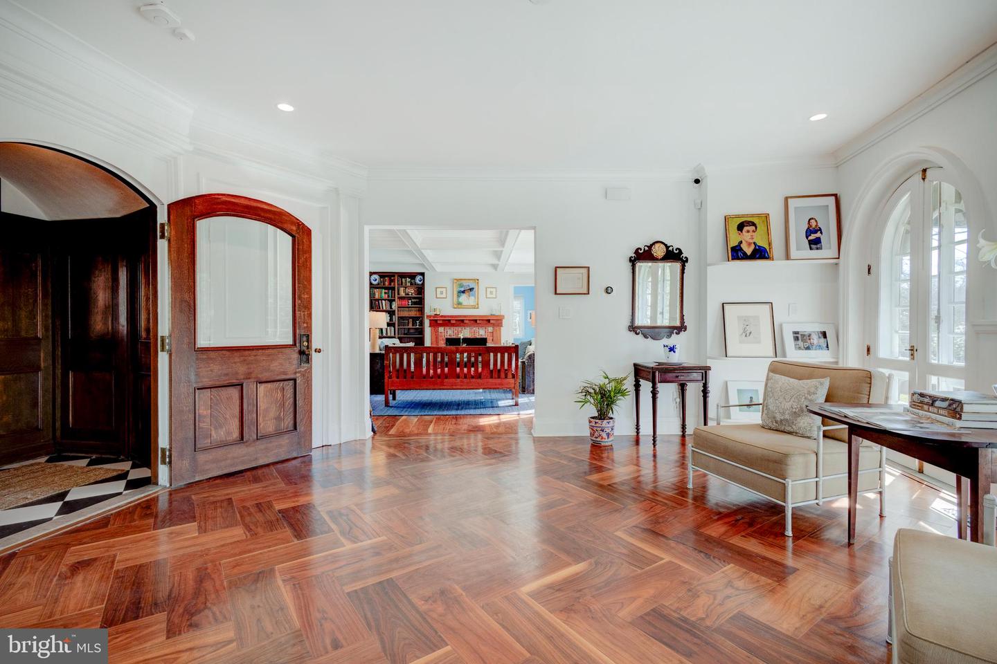 7716 Navajo St