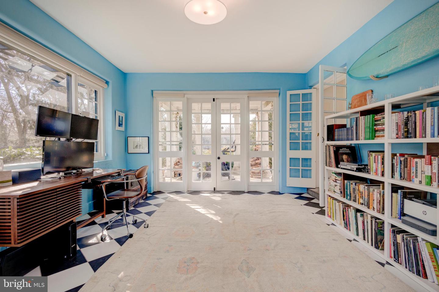 7716 Navajo St