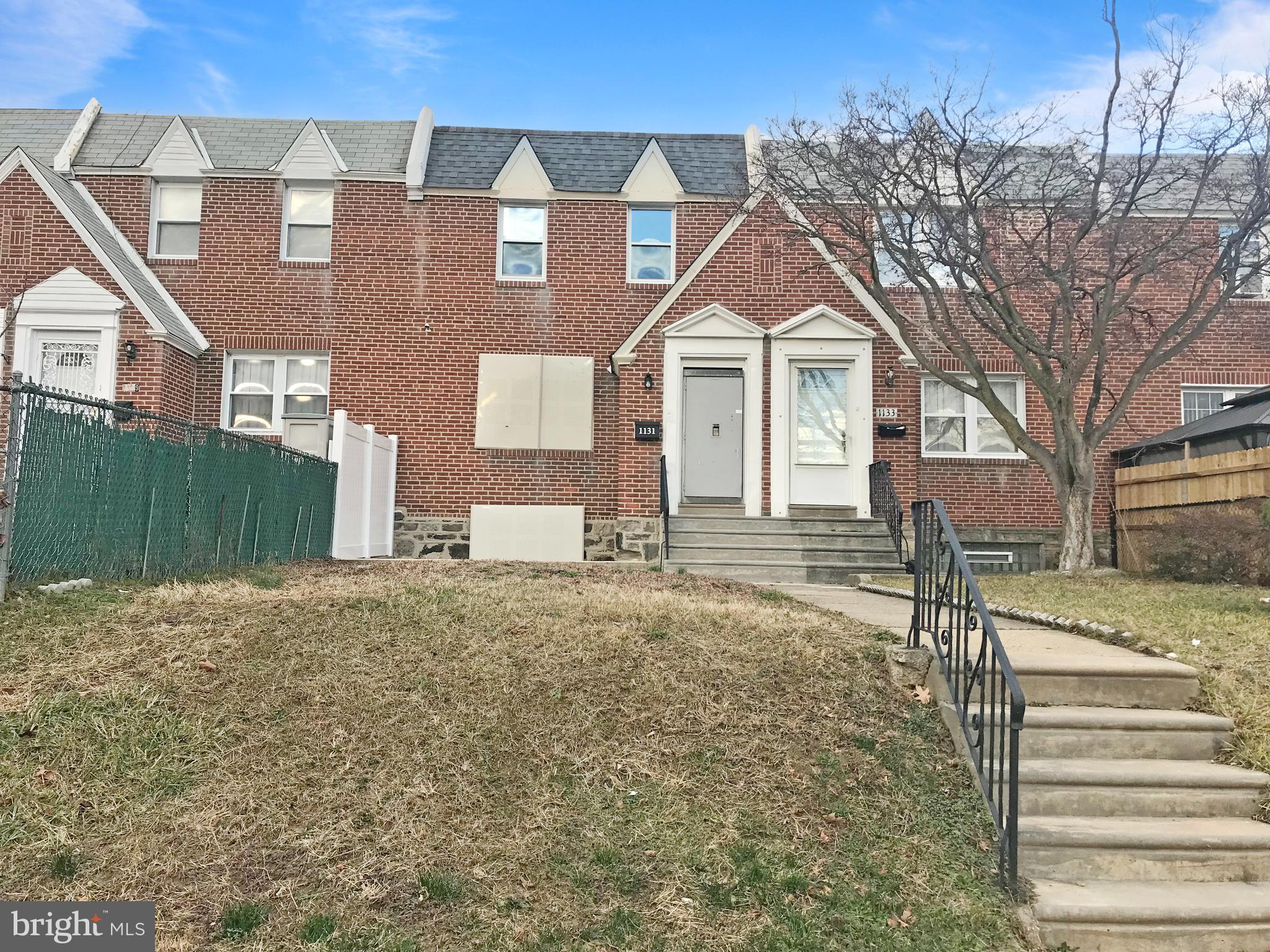 1131 Hellerman St