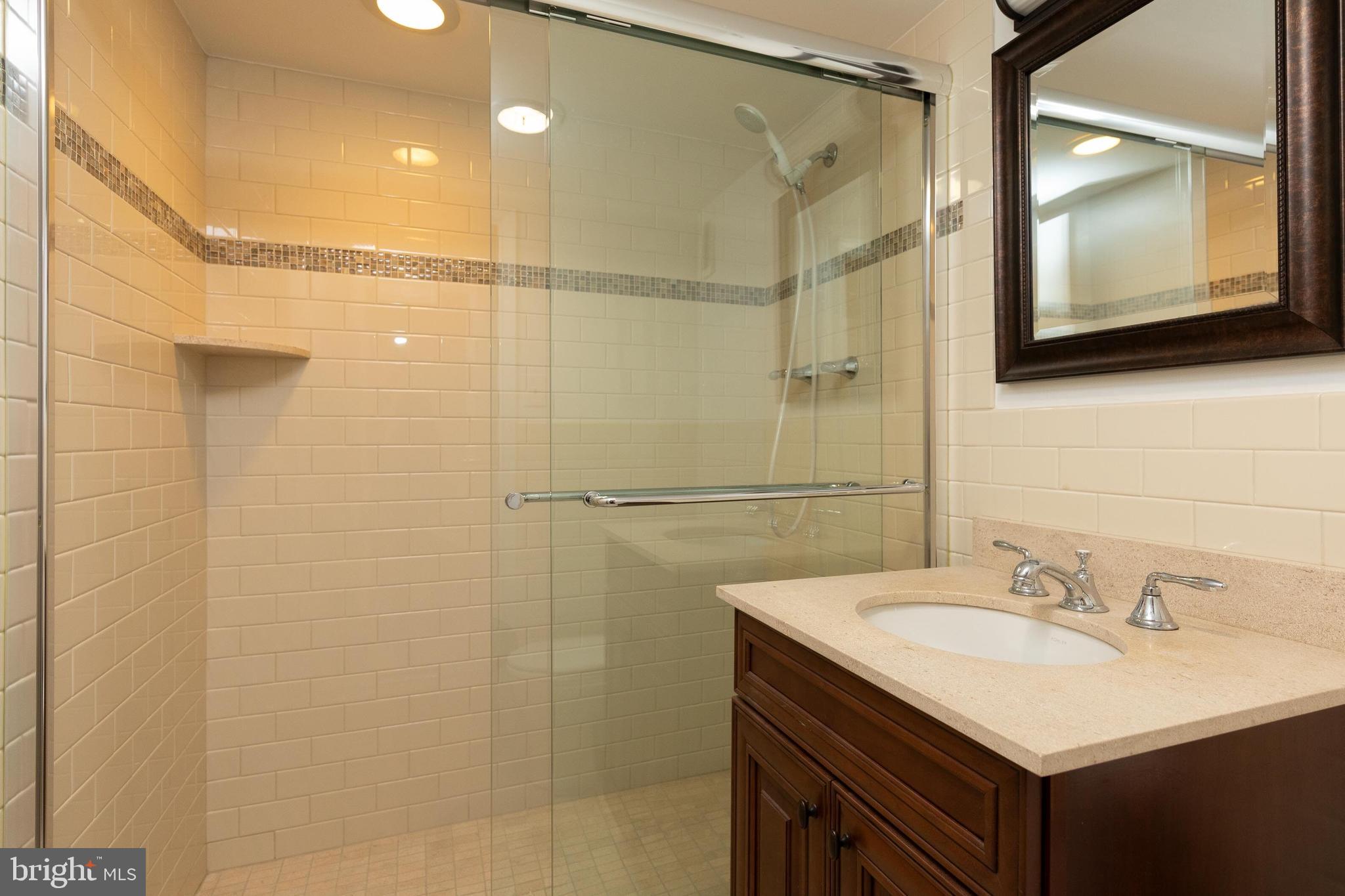 2401 Pennsylvania Ave #7b32