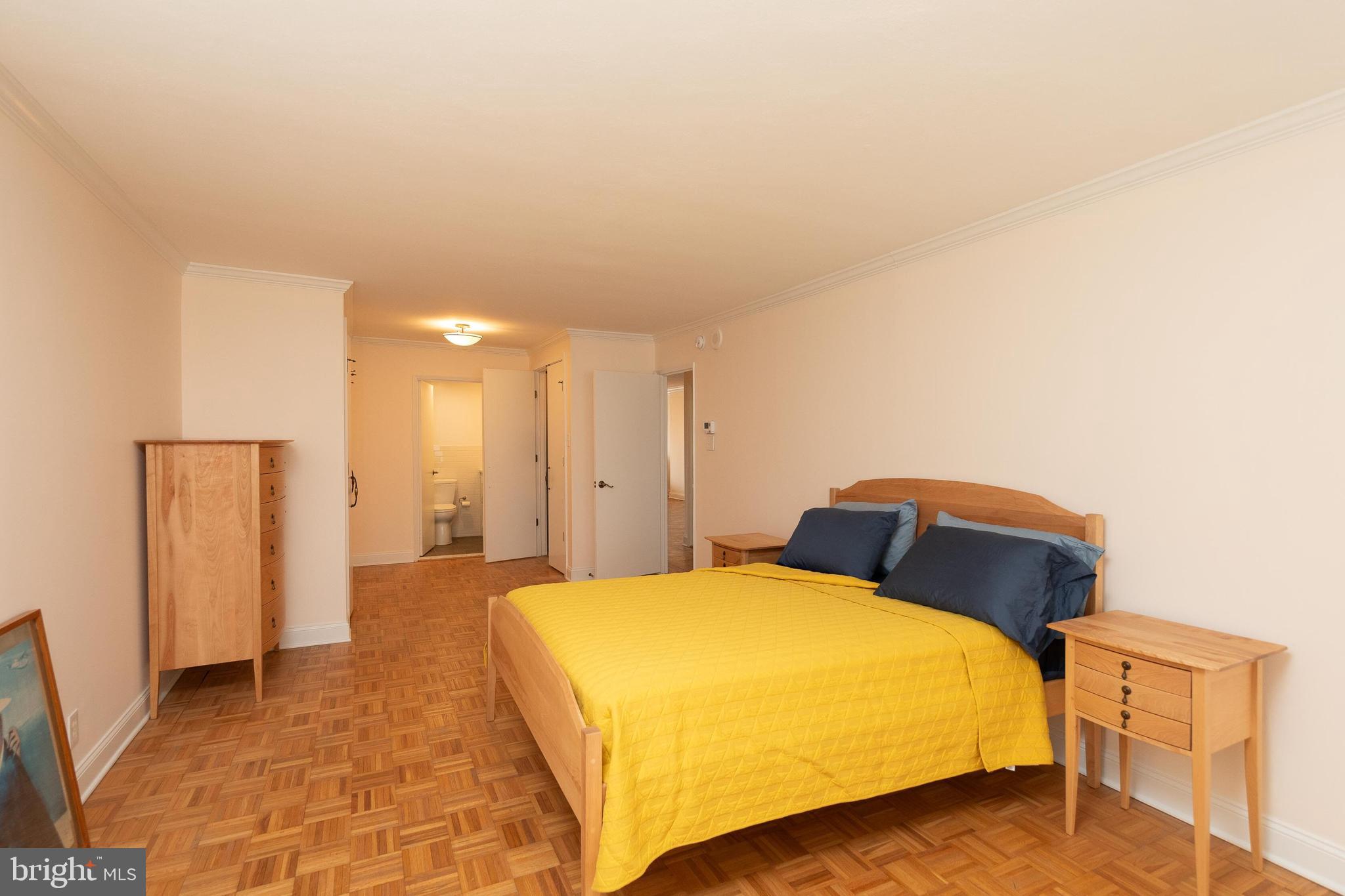 2401 Pennsylvania Ave #7b32