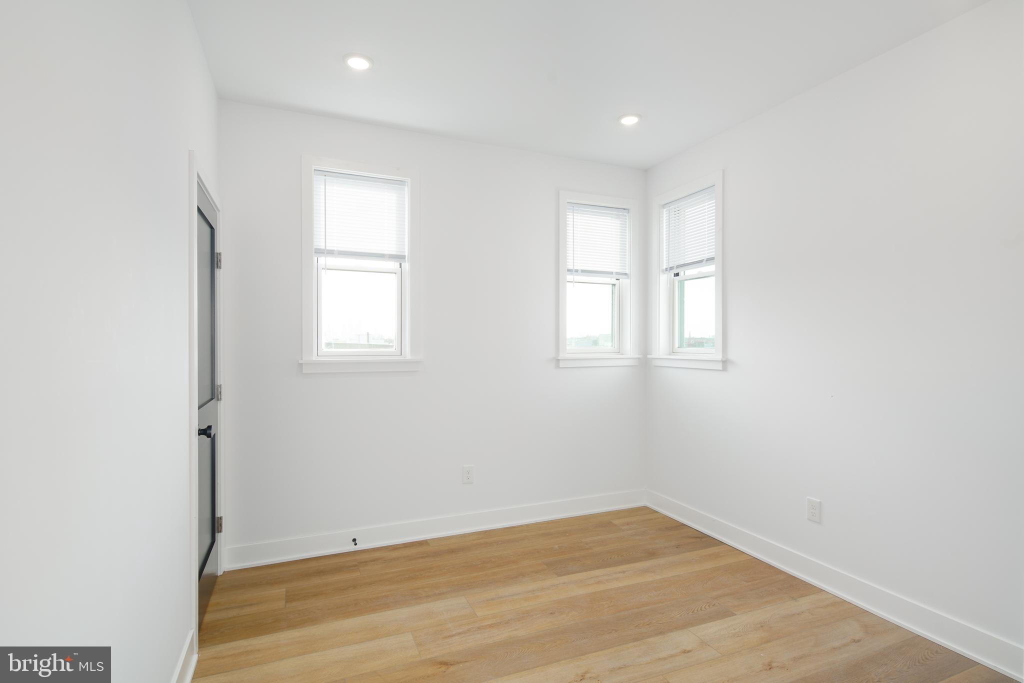 3148-50 Richmond St #14