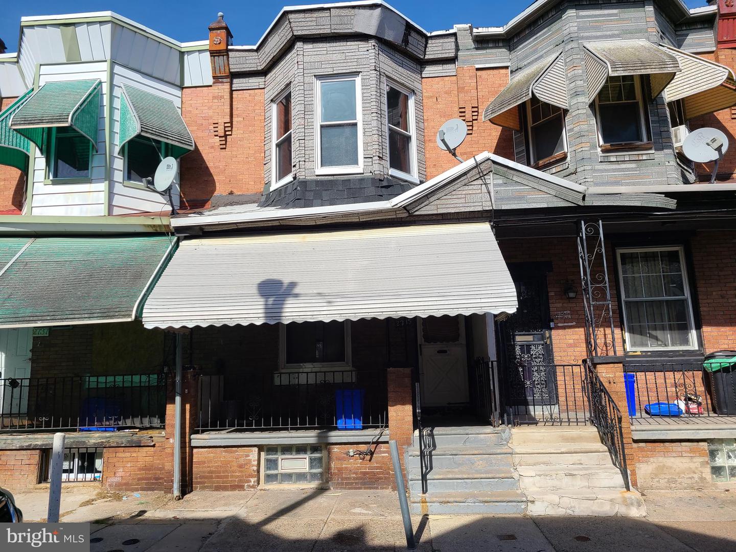 2735 W Seltzer St