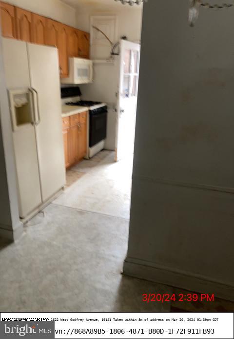 1622 W Godfrey Ave