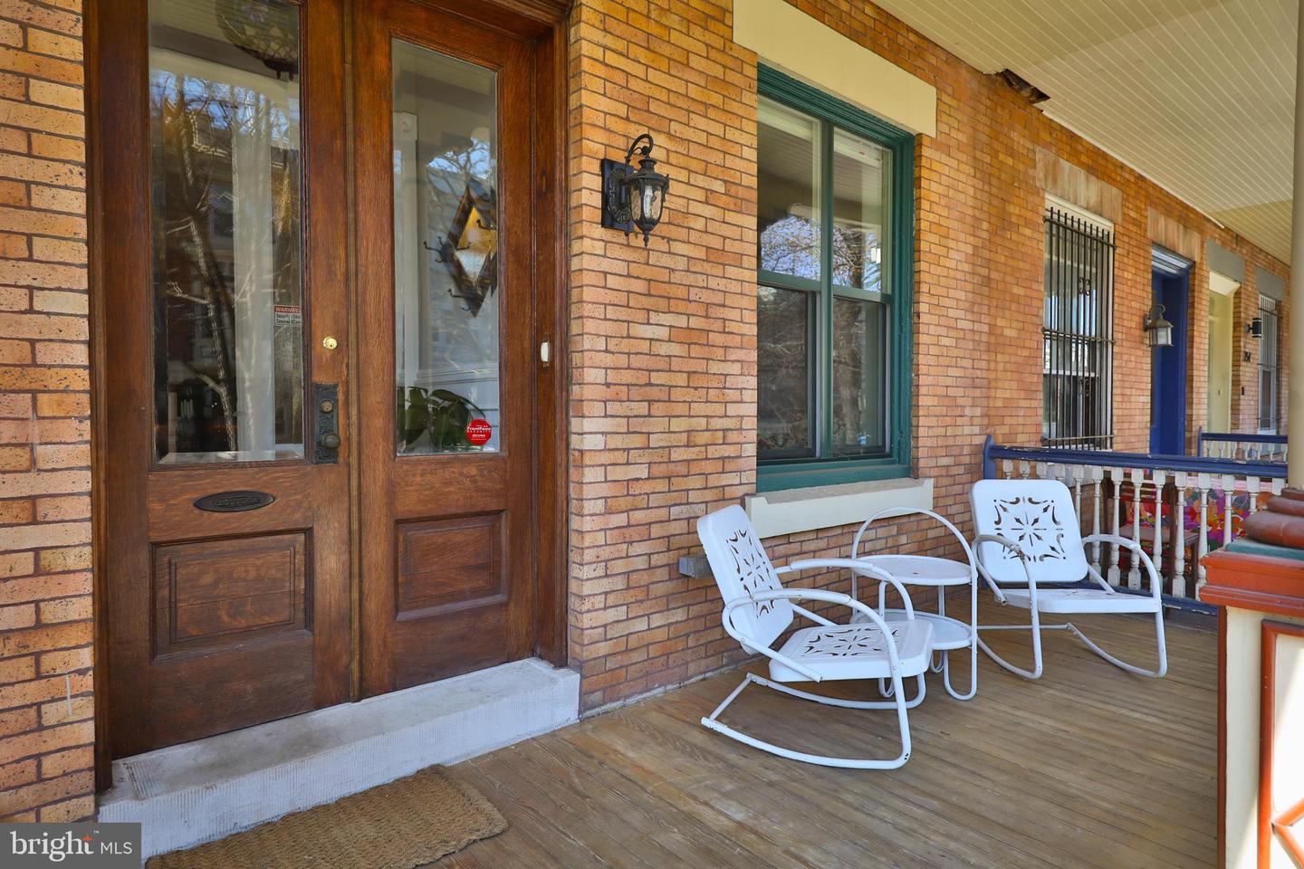 258 S 45th St