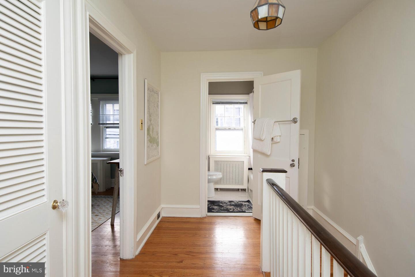 216 W Durand St