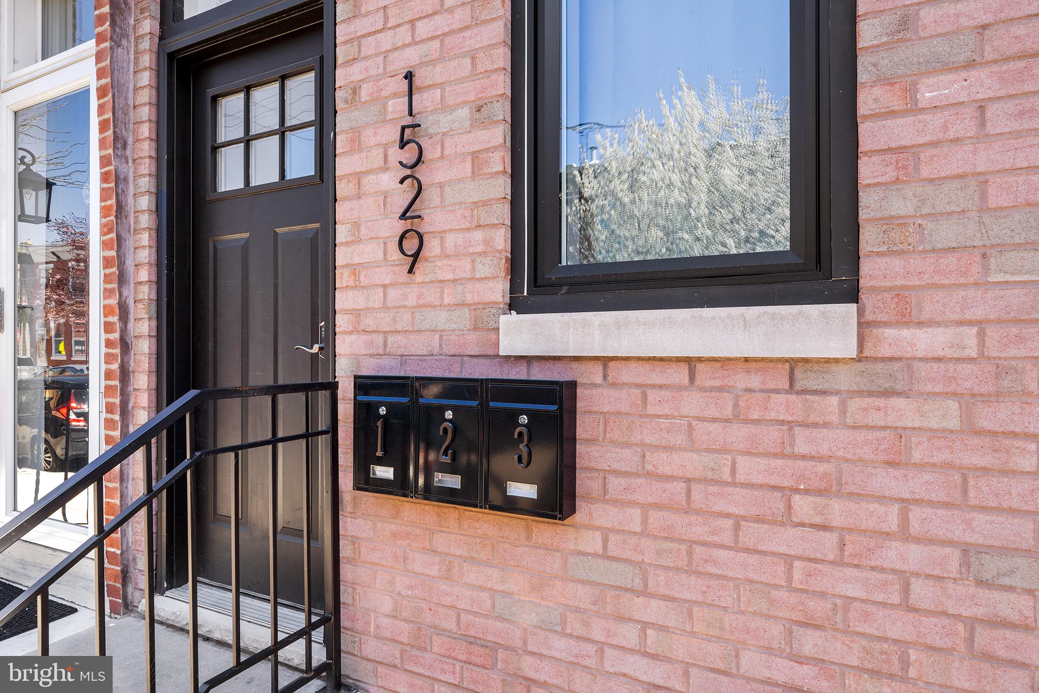 1529 E Berks St #2