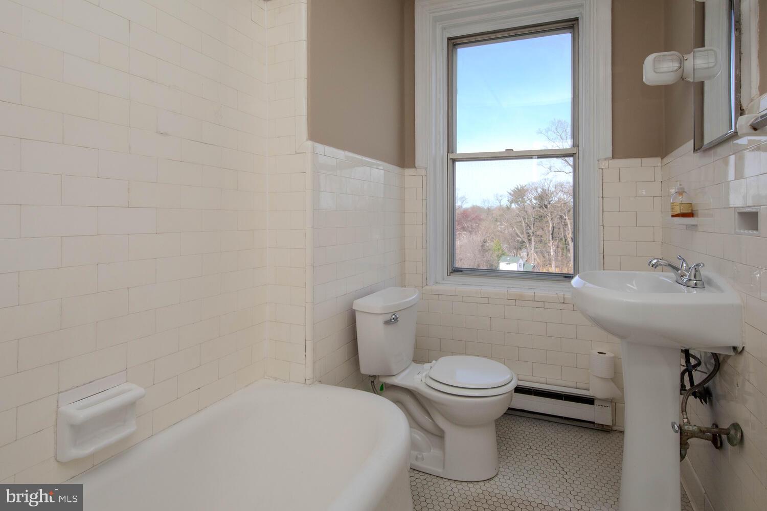 400-14 W Hortter St #702