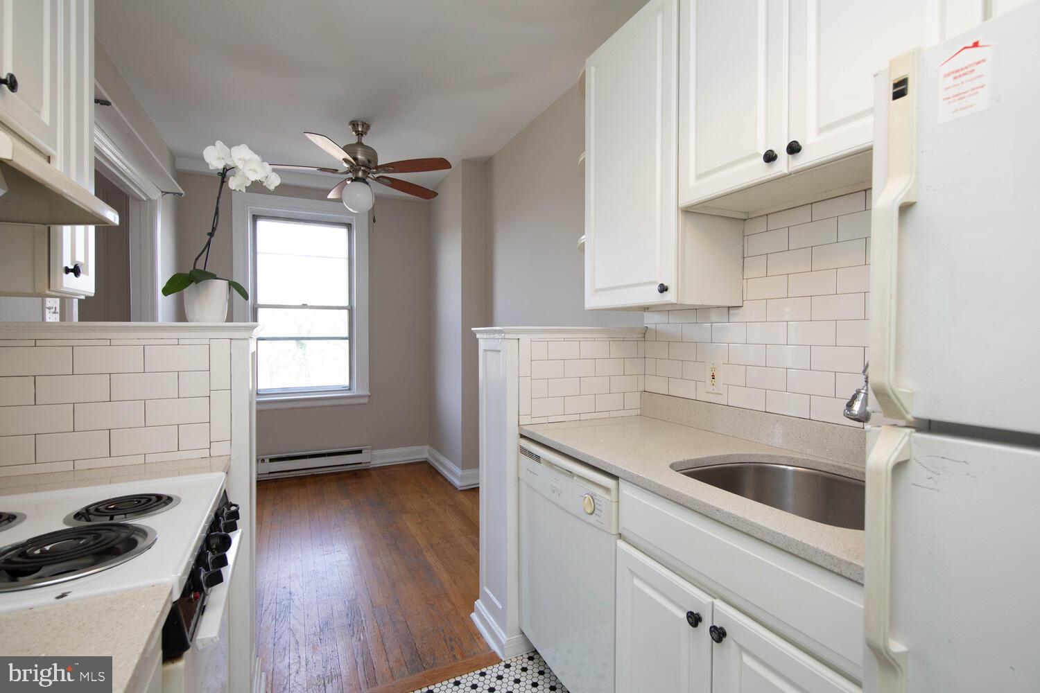 400-14 W Hortter St #702