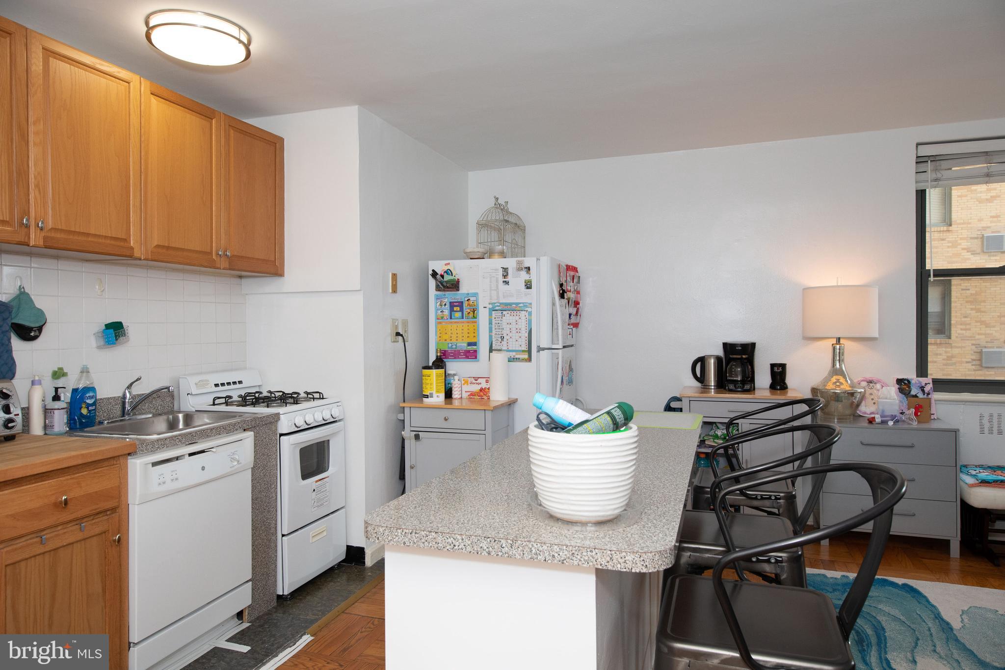 2601 Pennsylvania Ave #407