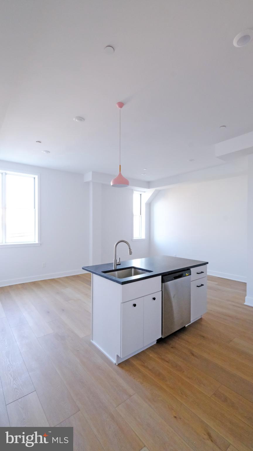 3148-50 Richmond St #3