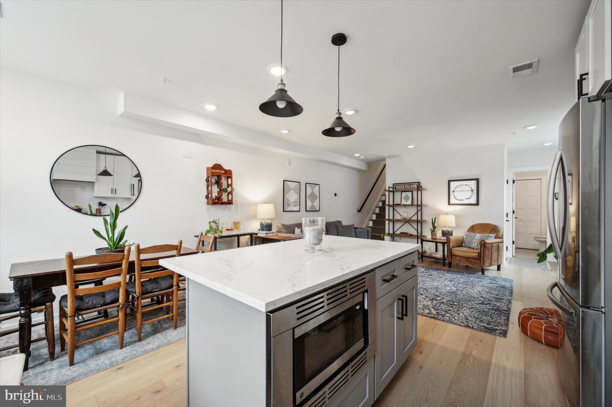 233 Christian St #4