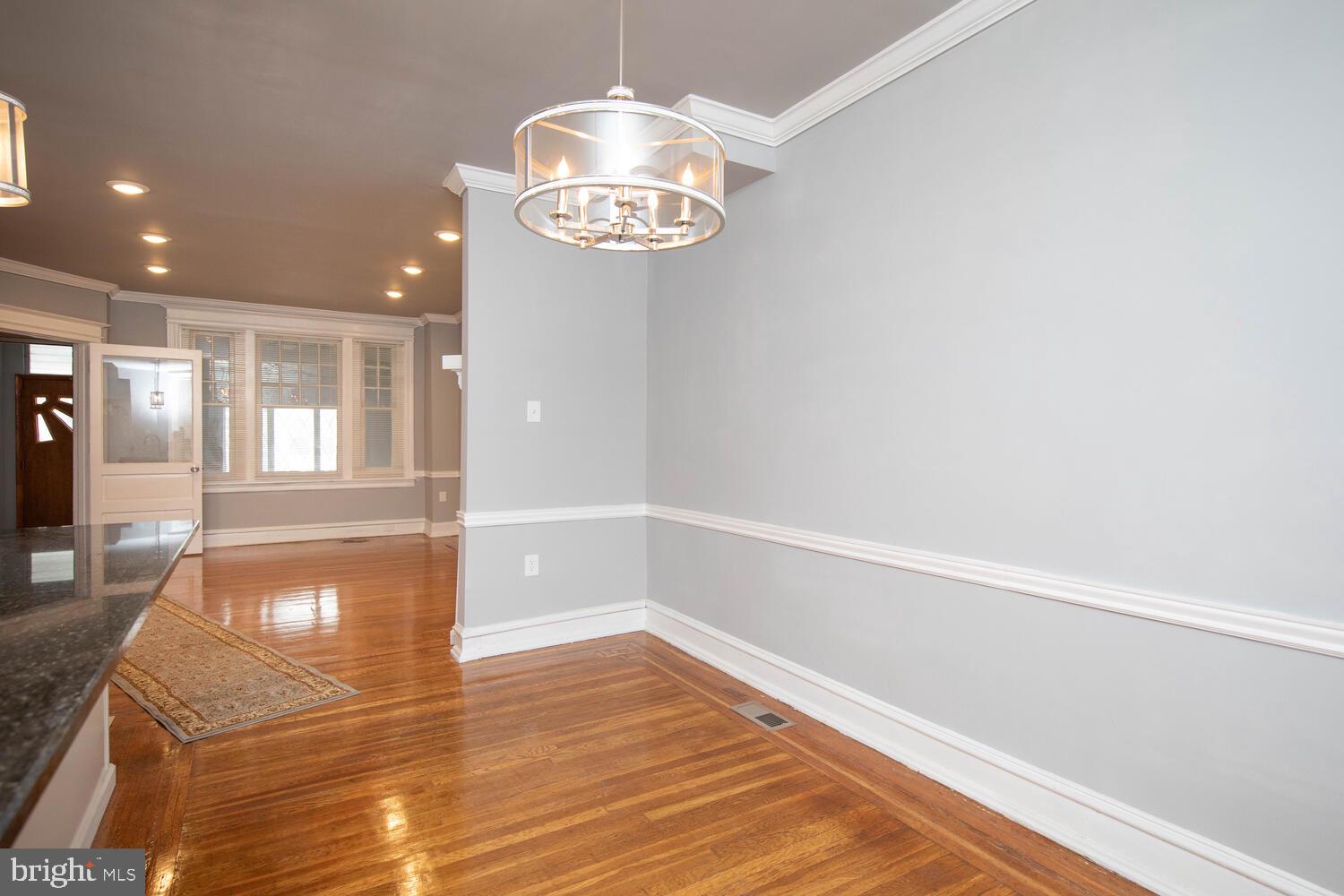 163 E Tulpehocken St