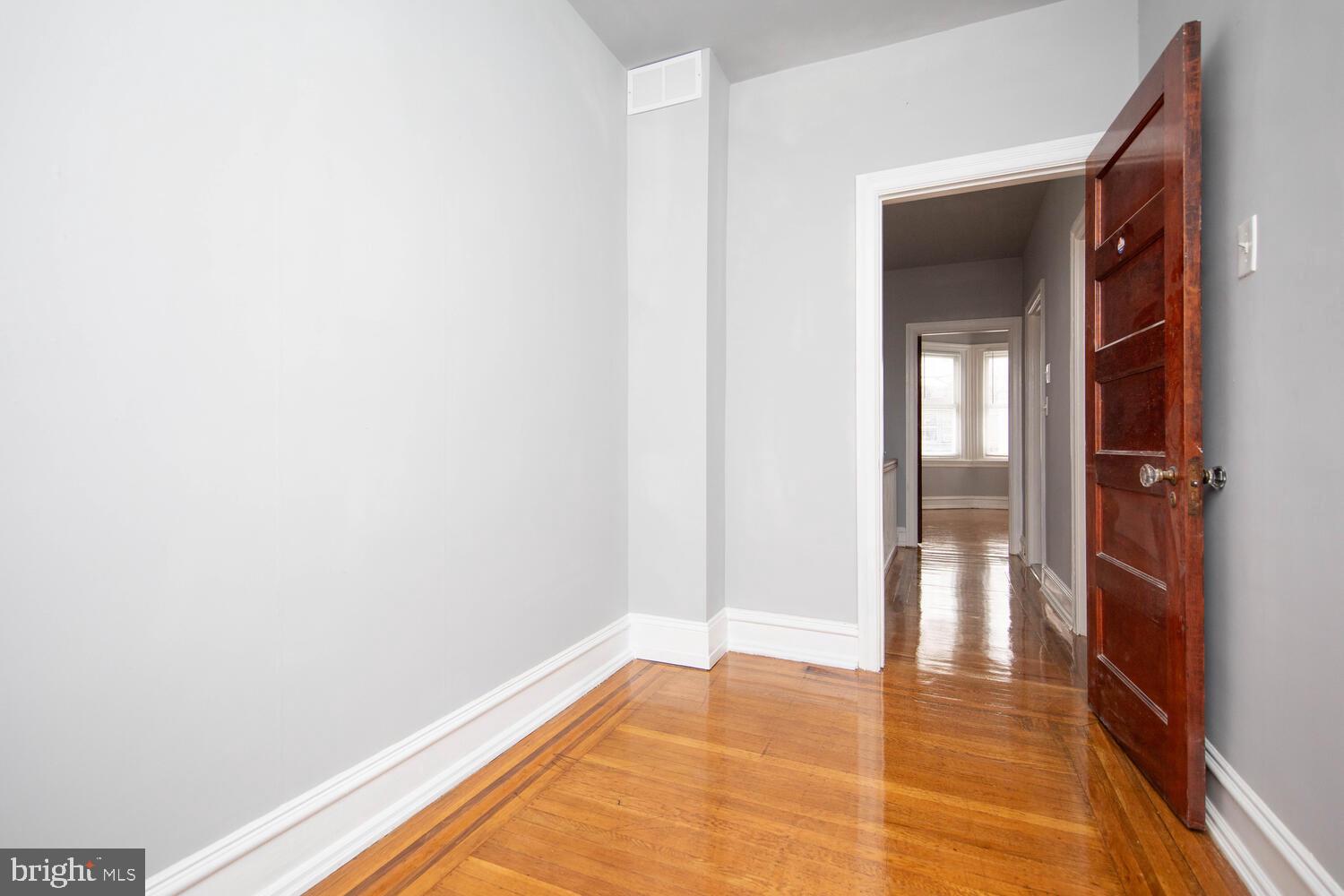 163 E Tulpehocken St