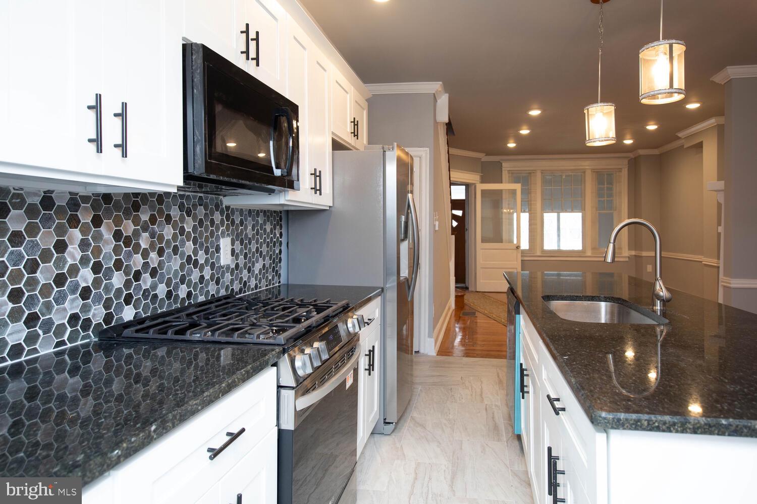 163 E Tulpehocken St