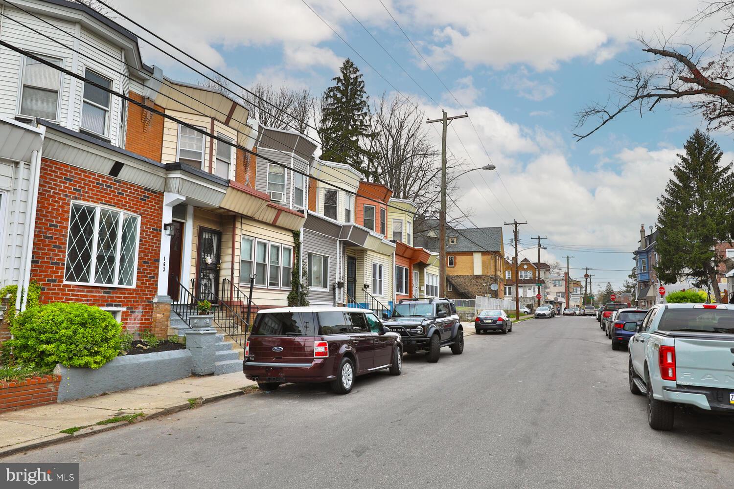 163 E Tulpehocken St