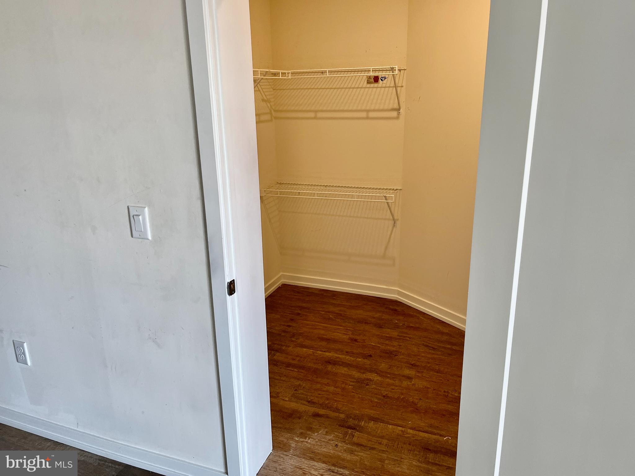 2077 Ridge Ave #1411