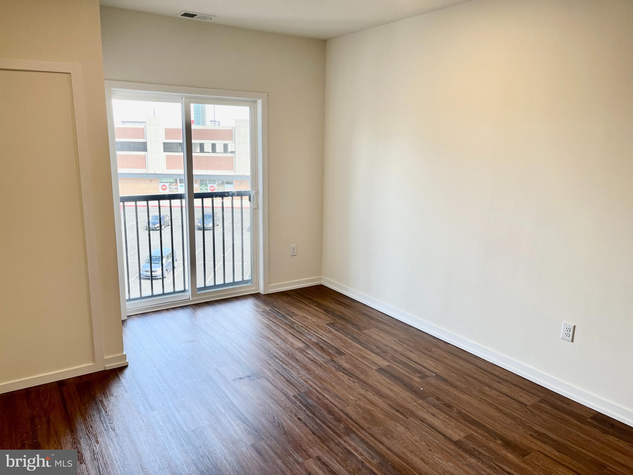 2077 Ridge Ave #1311