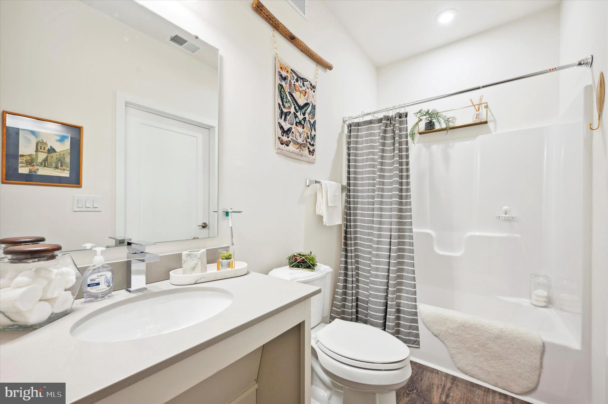 2077 Ridge Ave #1311