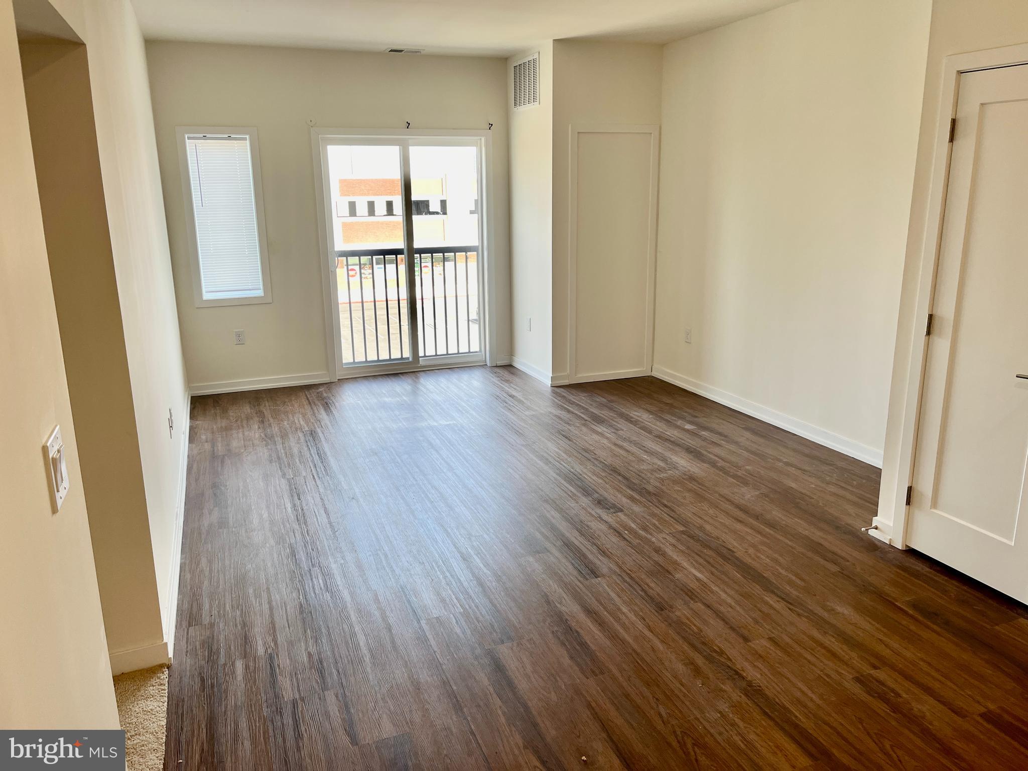 2077 Ridge Ave #1306