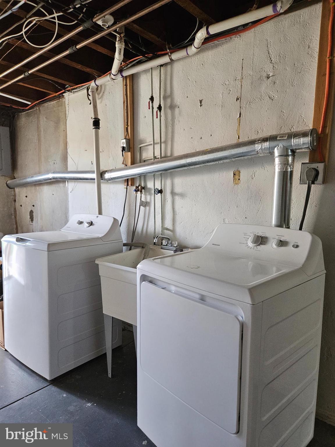 5932 Houghton Street