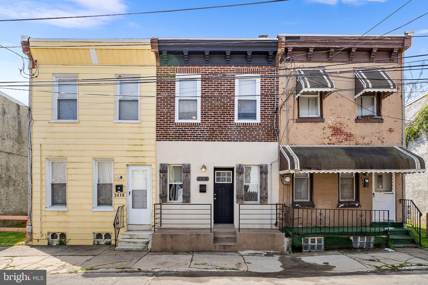 2418 W Seybert St