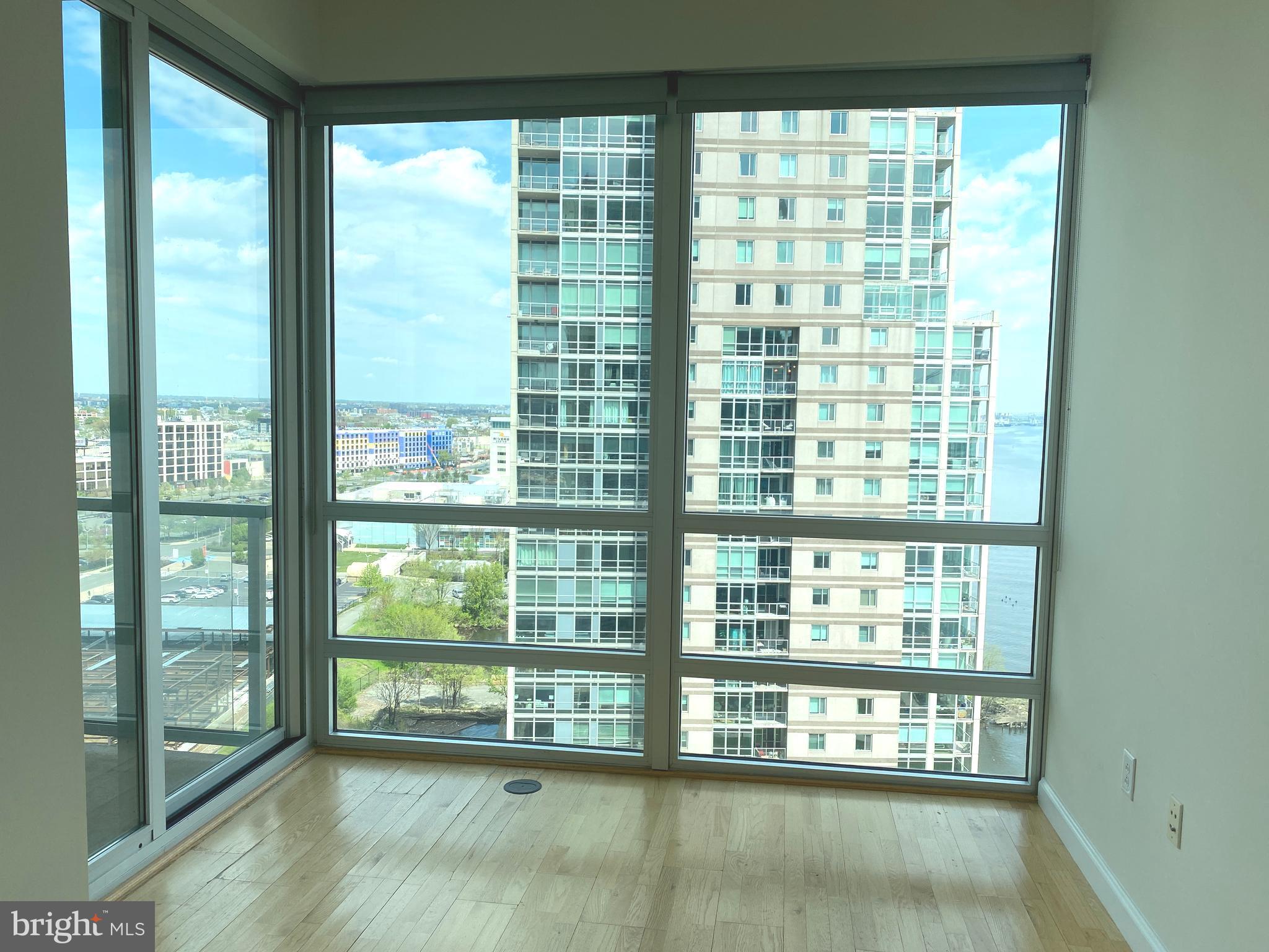 901 N Penn St #P1504