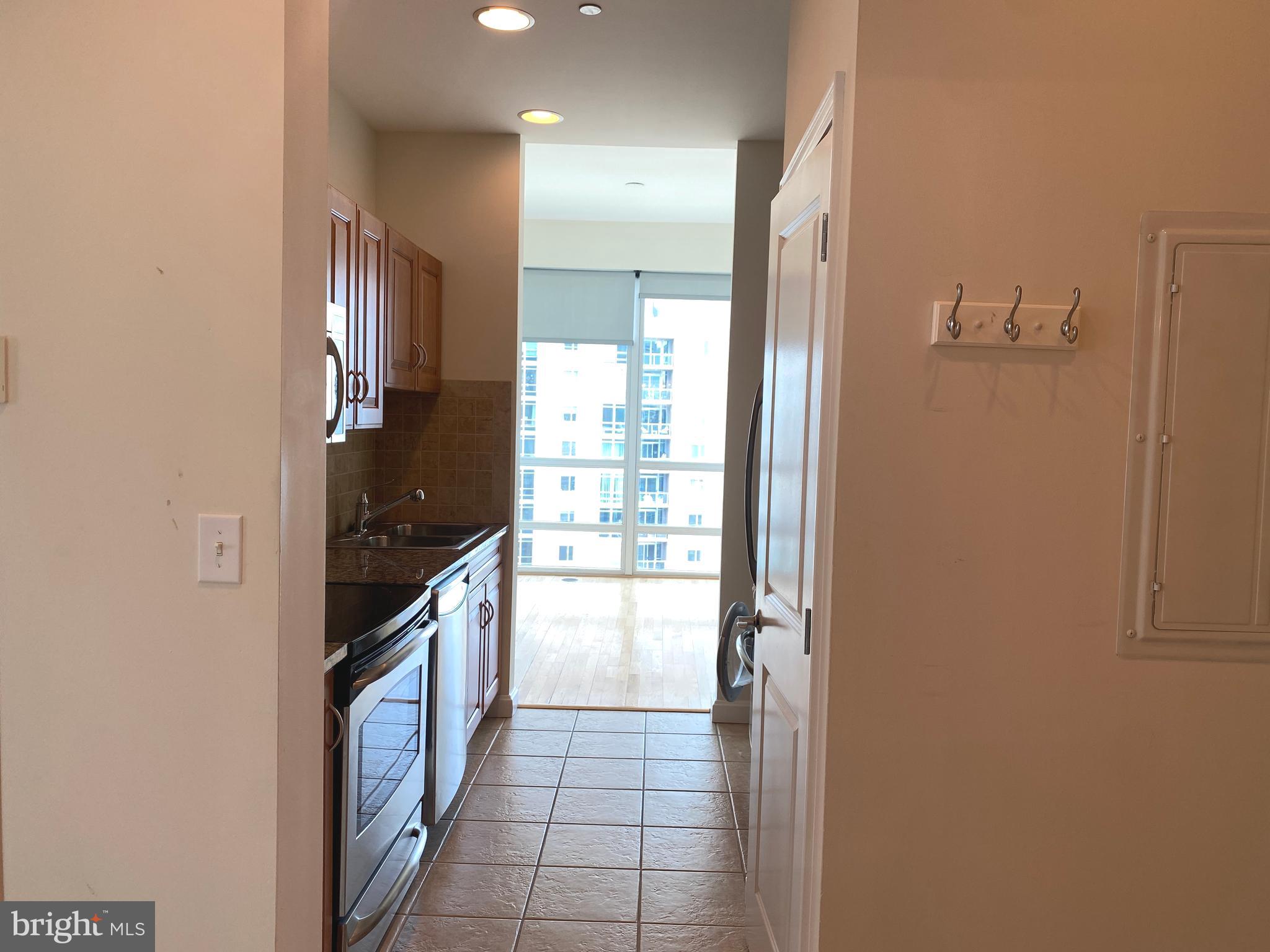 901 N Penn St #P1504