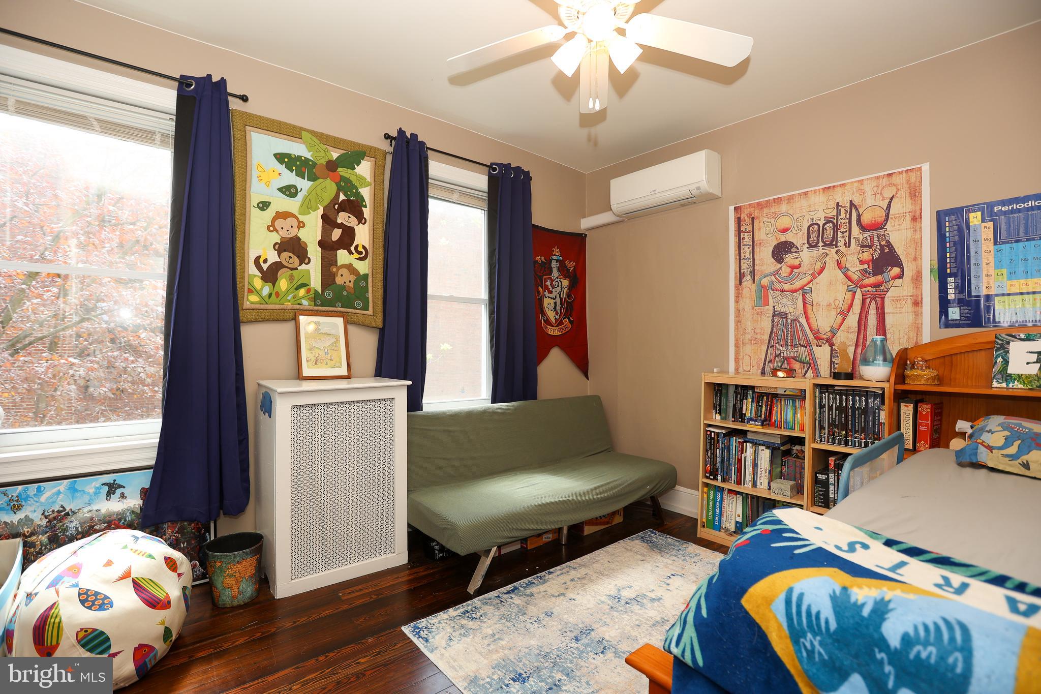 238 W Mount Pleasant Ave