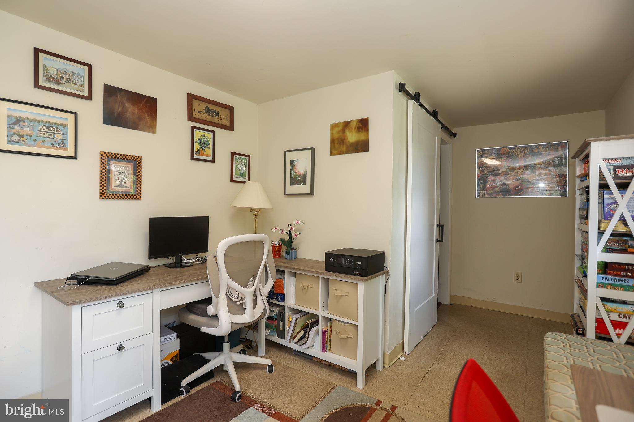 238 W Mount Pleasant Ave