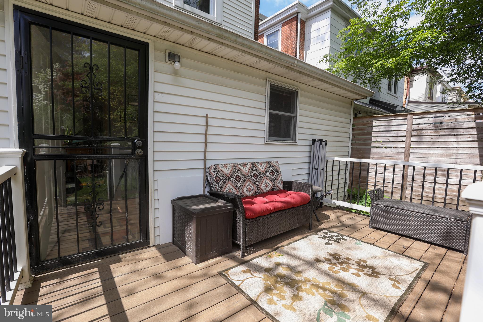 238 W Mount Pleasant Ave