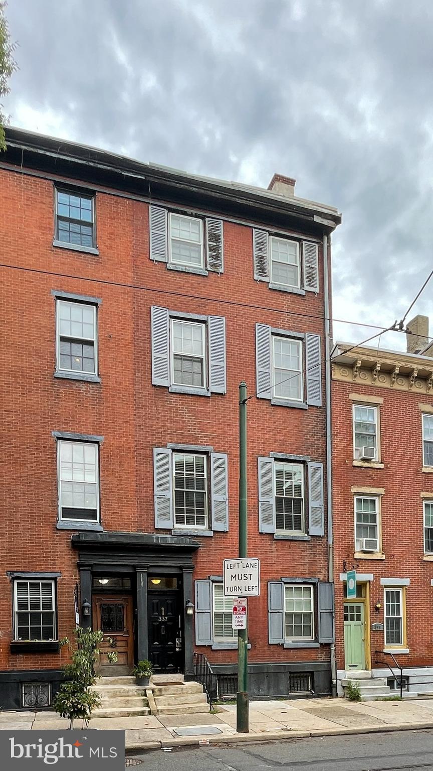 337 S 12th St #3a