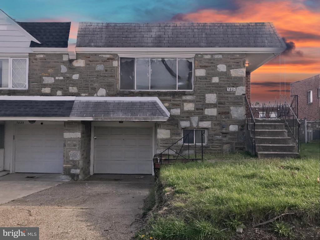 7821 Anita Dr