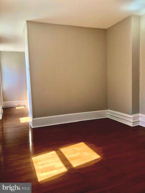 2314 E Cumberland St #2r